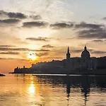 דירה Luxury With Valletta And Harbour Views *