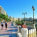 Luxury With Valletta And Harbour Views *