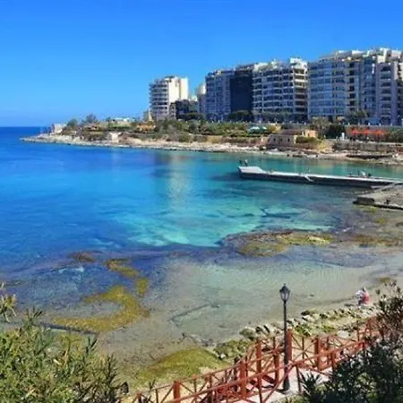 Luxury With Valletta And Harbour Views *
