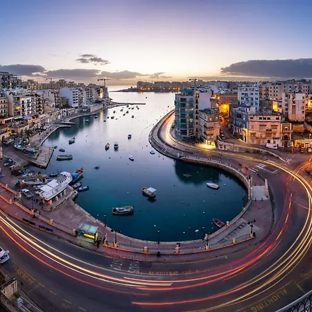 Apartment Luxury With Valletta And Harbour Views