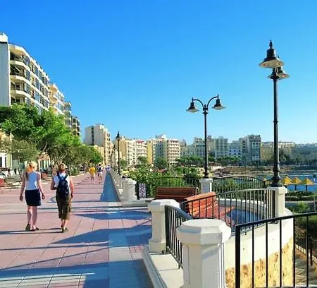 Luxury With Valletta And Harbour Views *