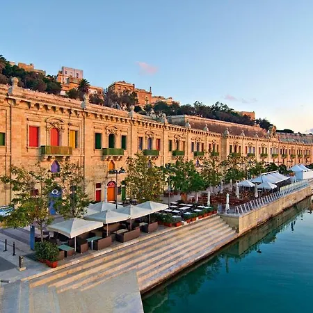 Luxury With Valletta And Harbour Views Apartment *