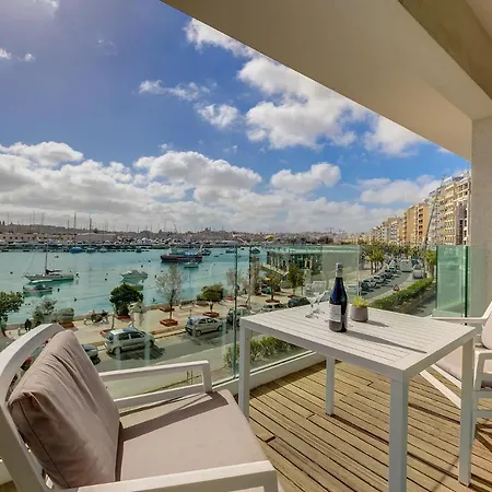 شقة Luxury With Valletta And Harbour Views *