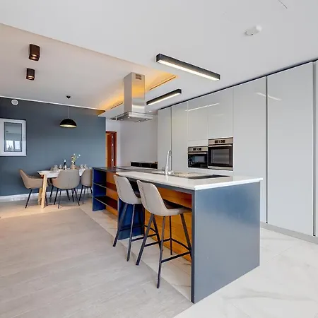 Апартаменты Luxury With Valletta And Harbour Views