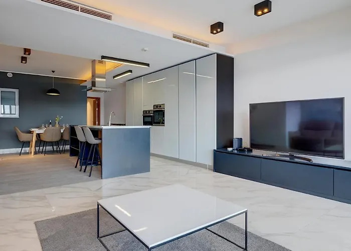 Luxury With Valletta And Harbour Views *