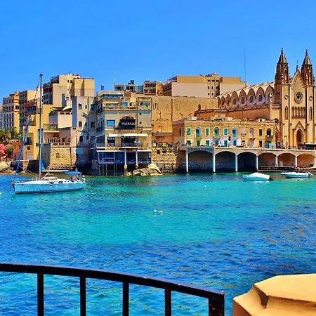 Luxury With Valletta And Harbour Views