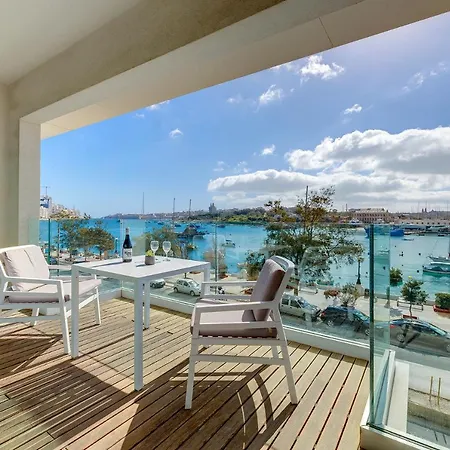 Apartment Luxury With Valletta And Harbour Views Sliema